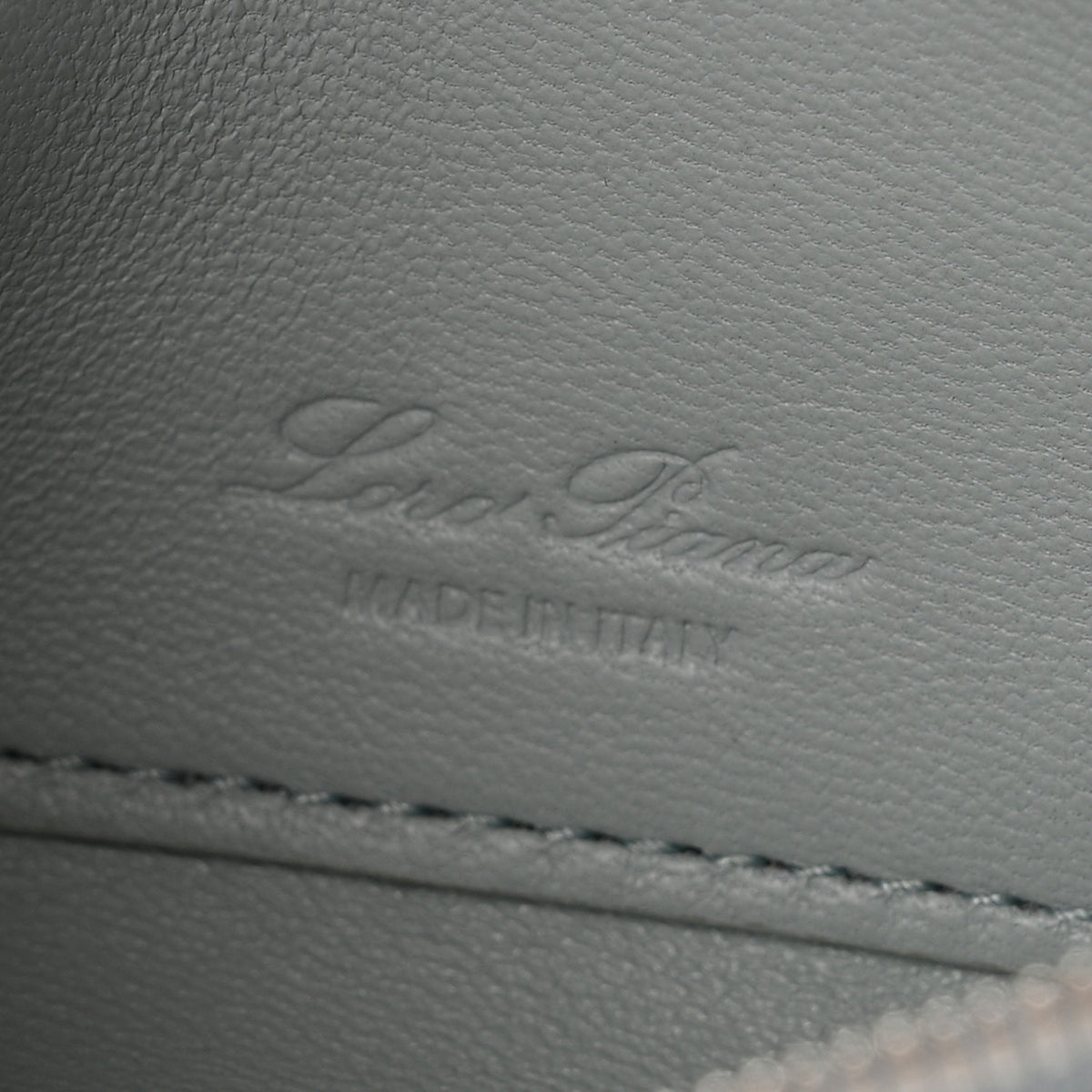 Grained Calfskin Extra Pocket Mini Pouch Minty Breeze