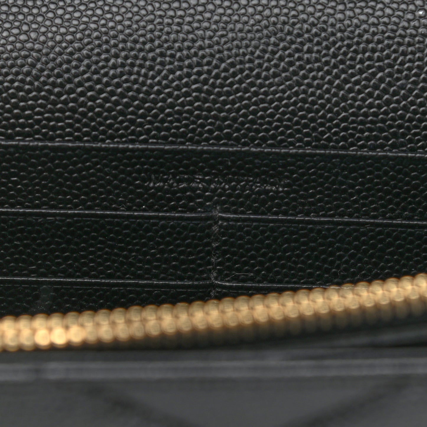 Grain De Poudre Matelasse Chevron Monogram Chain Wallet Black