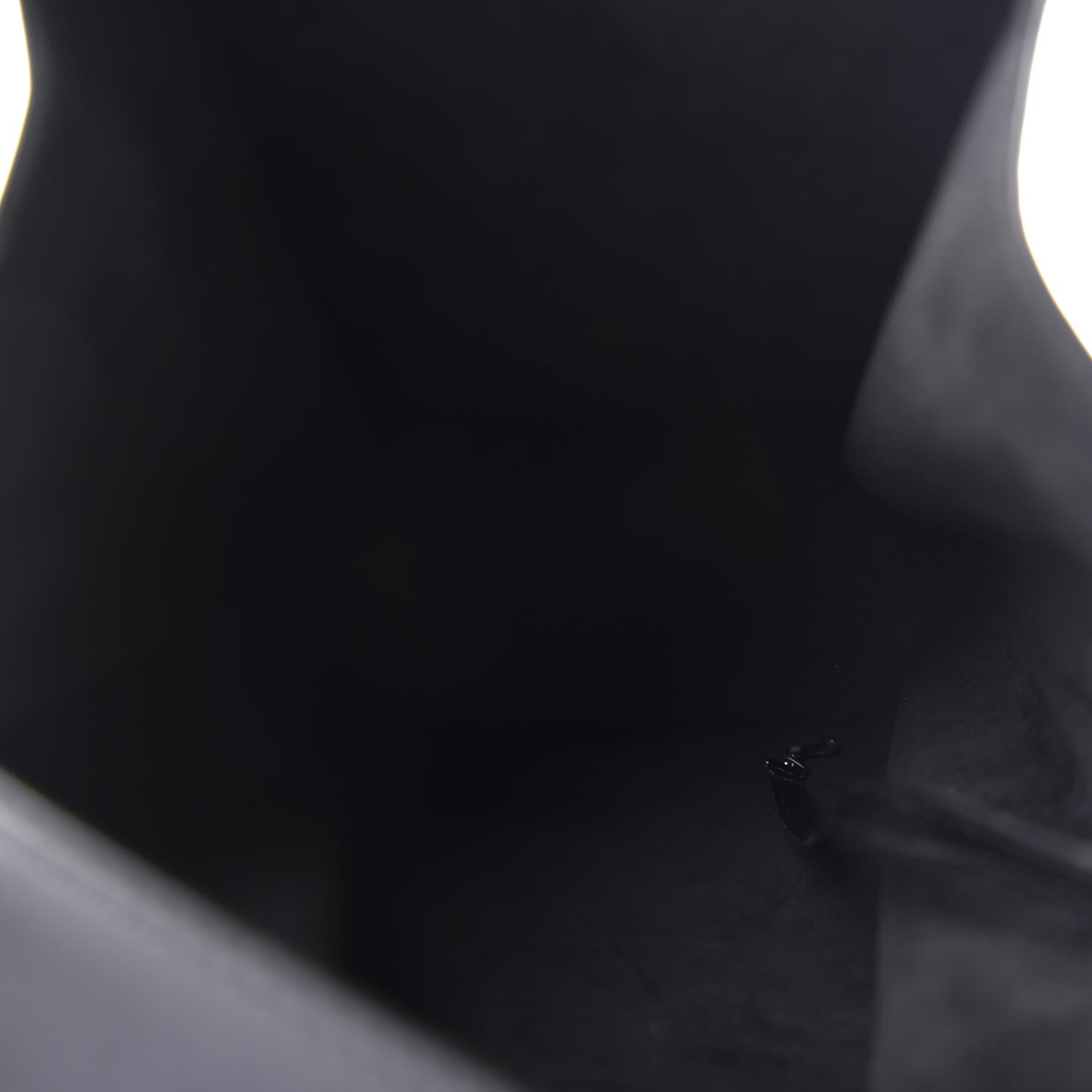 Louis Vuitton Epi Sac D'Epaule GM Black 5 of 9