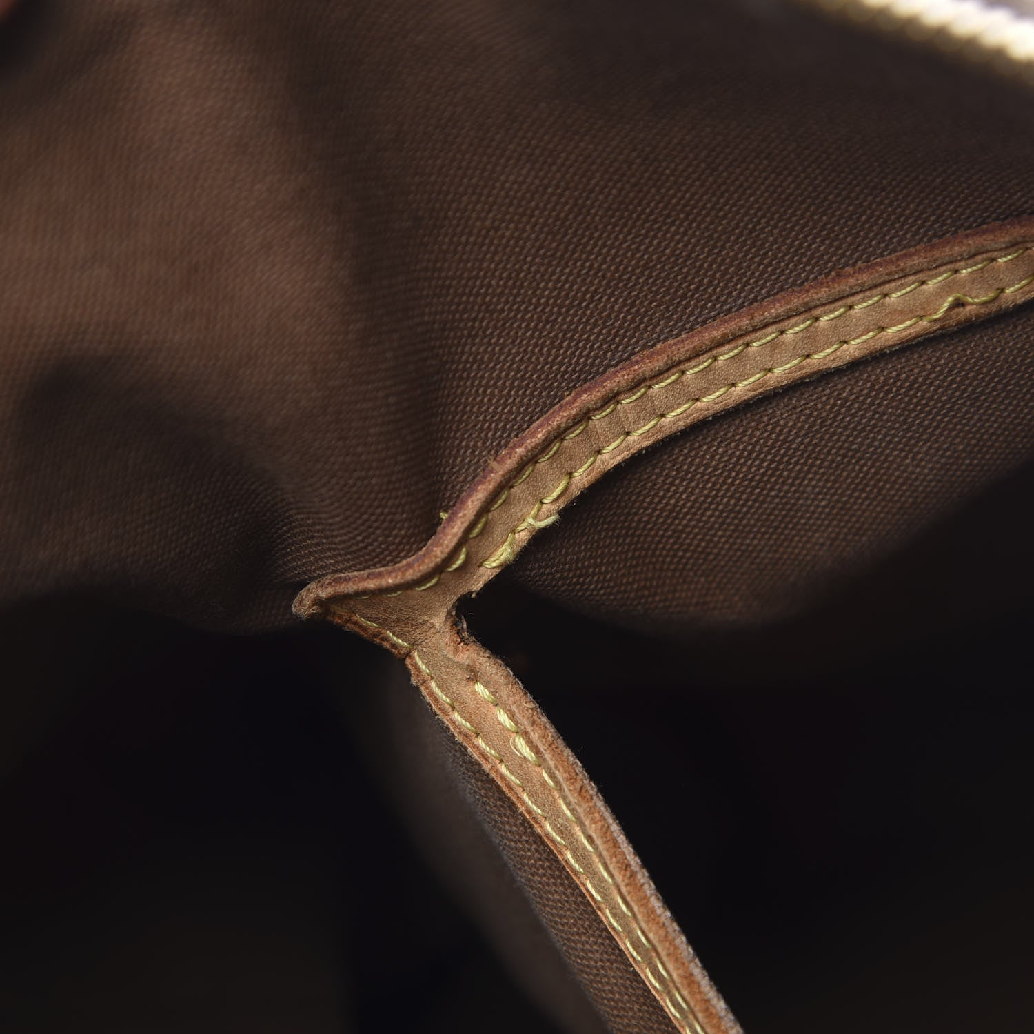 Louis Vuitton Monogram Palermo GM 12 of 31