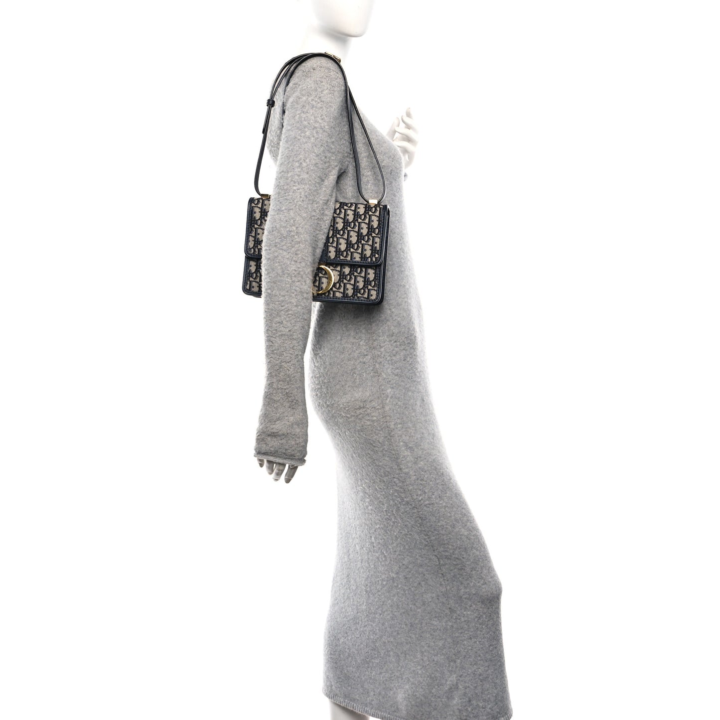 Oblique 30 Montaigne Flap Bag Blue