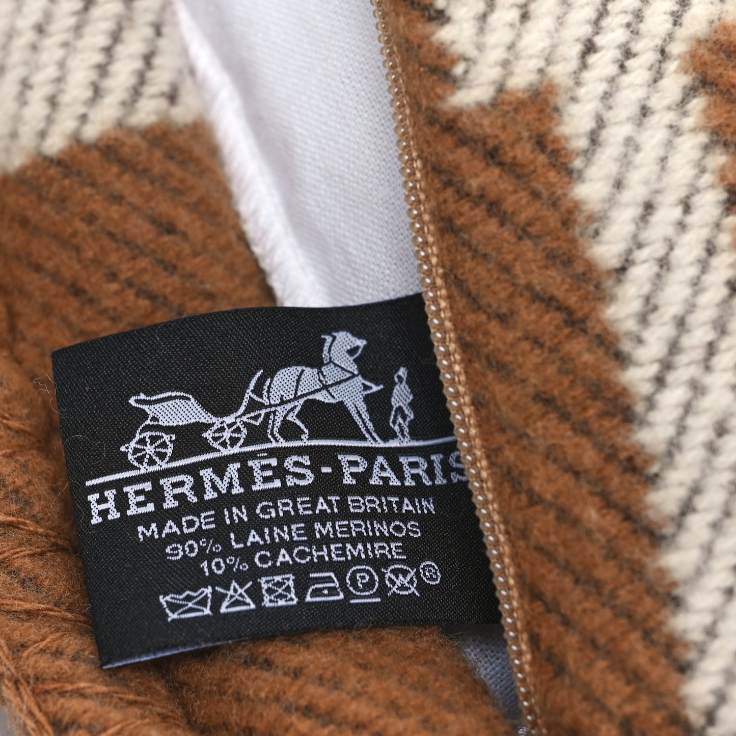 Wool Cashmere Avalon Pillow PM Ecru Camel