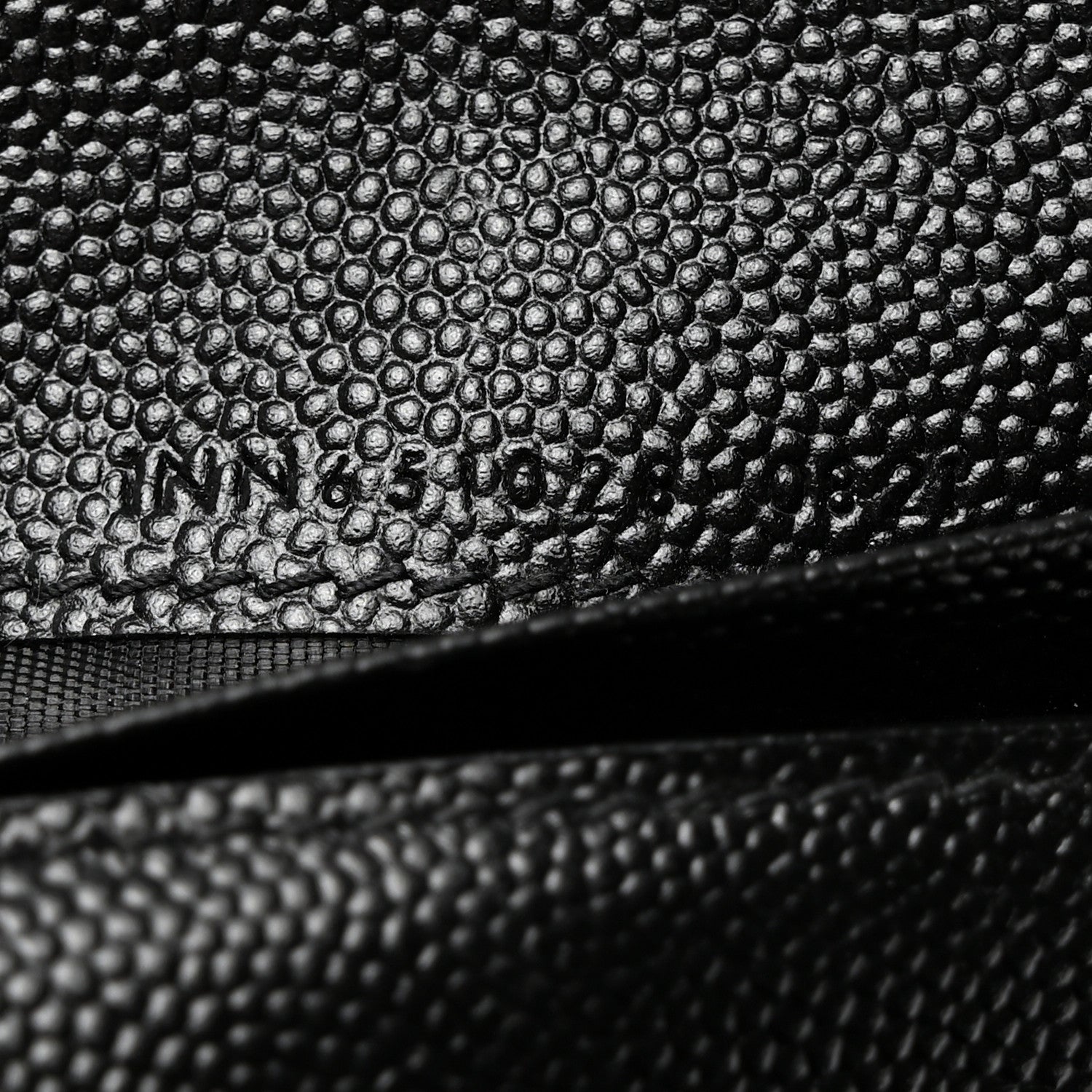 Saint Laurent Grain De Poudre Mixed Matelasse Triquilt Monogram Compact Tri Fold Wallet Black 7 of 7