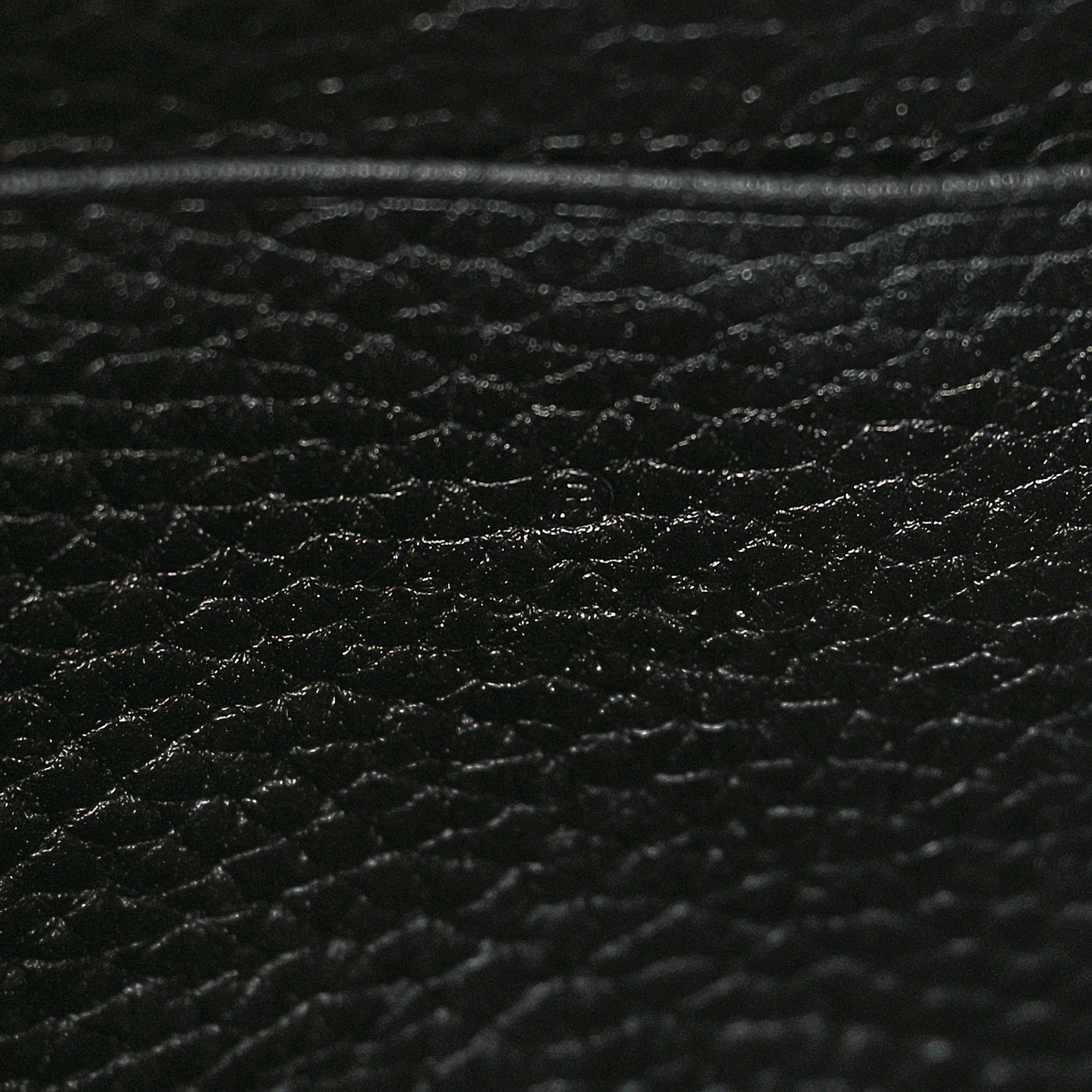 Calfskin GG Marmont Chain Wallet Black