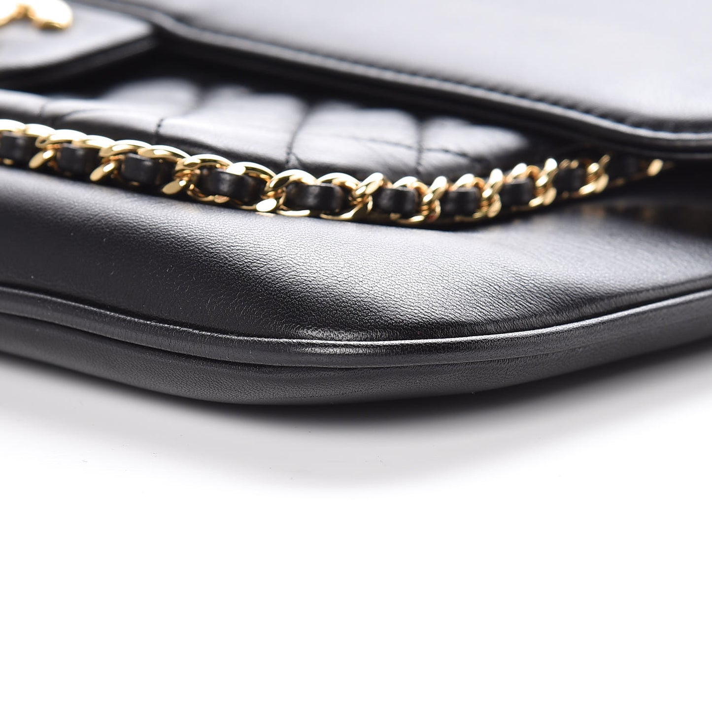 Lambskin Quilted CC Unchained Clutch Black