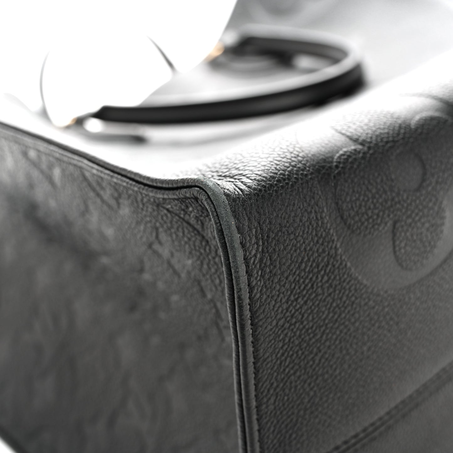 Empreinte Monogram Giant Onthego GM Black