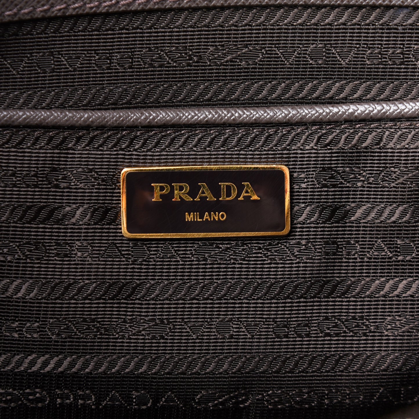 Saffiano Medium Galleria Double Zip Tote Caffe