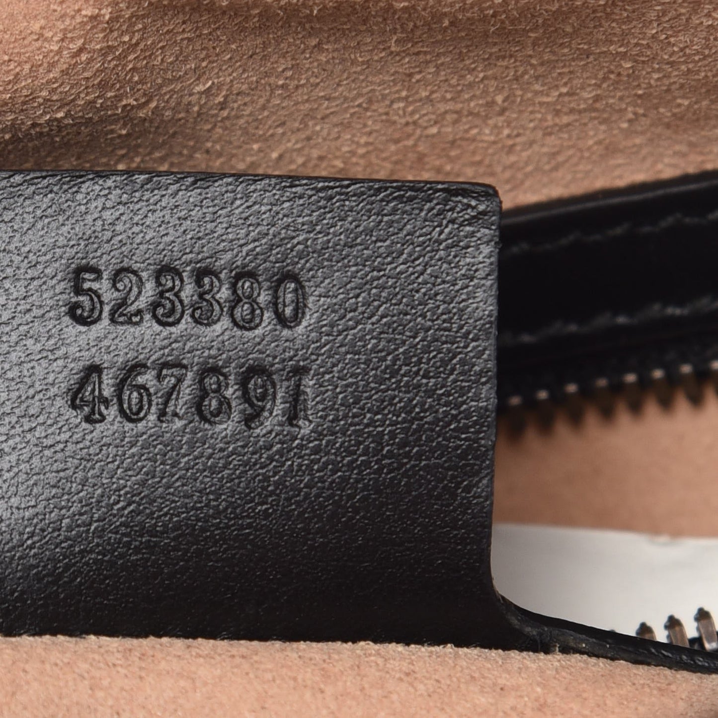 Calfskin Matelasse Mens GG Marmont Belt Bag 100 40 Black