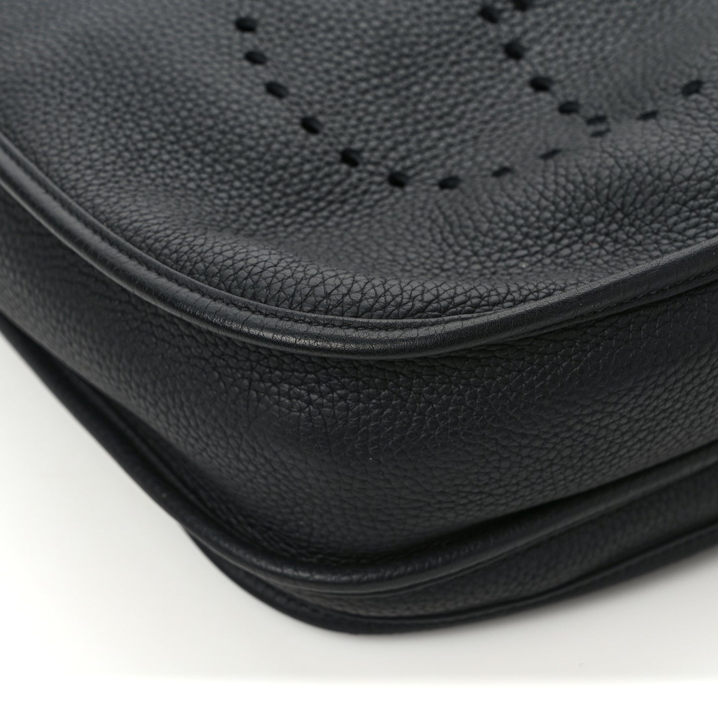 Taurillon Clemence Evelyne III GM Black