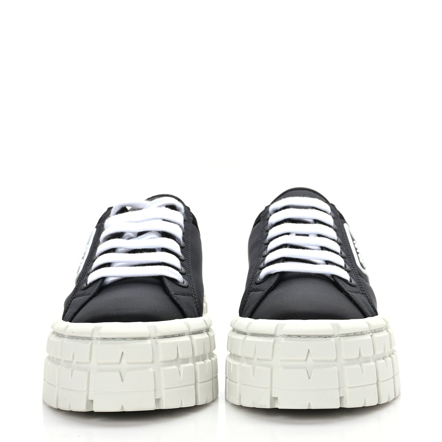 Re-Nylon Gabardine Triangle Logo Double Wheel 50mm Sneakers 39.5 Black