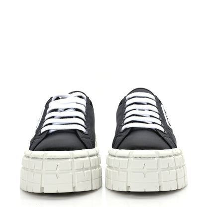 Prada Re-Nylon Gabardine Triangle Logo Double Wheel 50mm Sneakers 39.5 Black 2 of 7