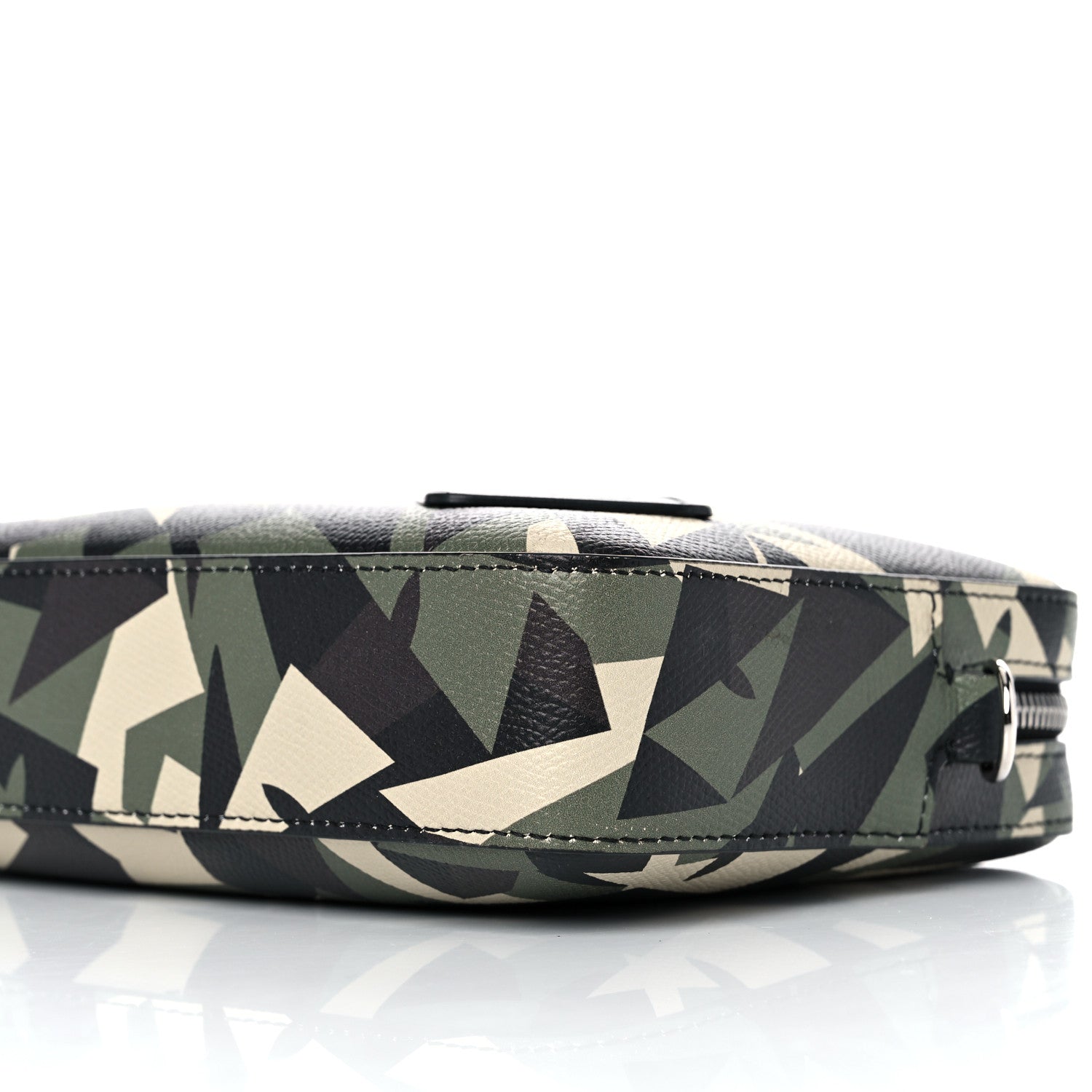 Fendi Textured Calfskin Bugs Camouflage Medium Camera Case Multicolor Military 10 of 13
