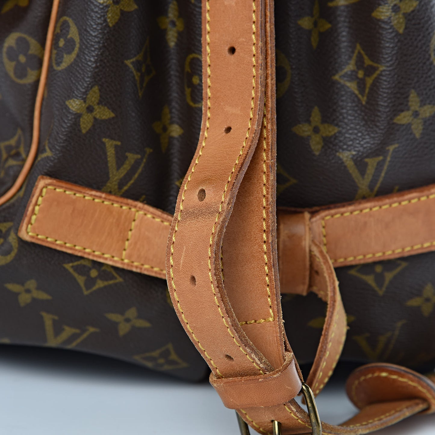 Monogram Saumur 43