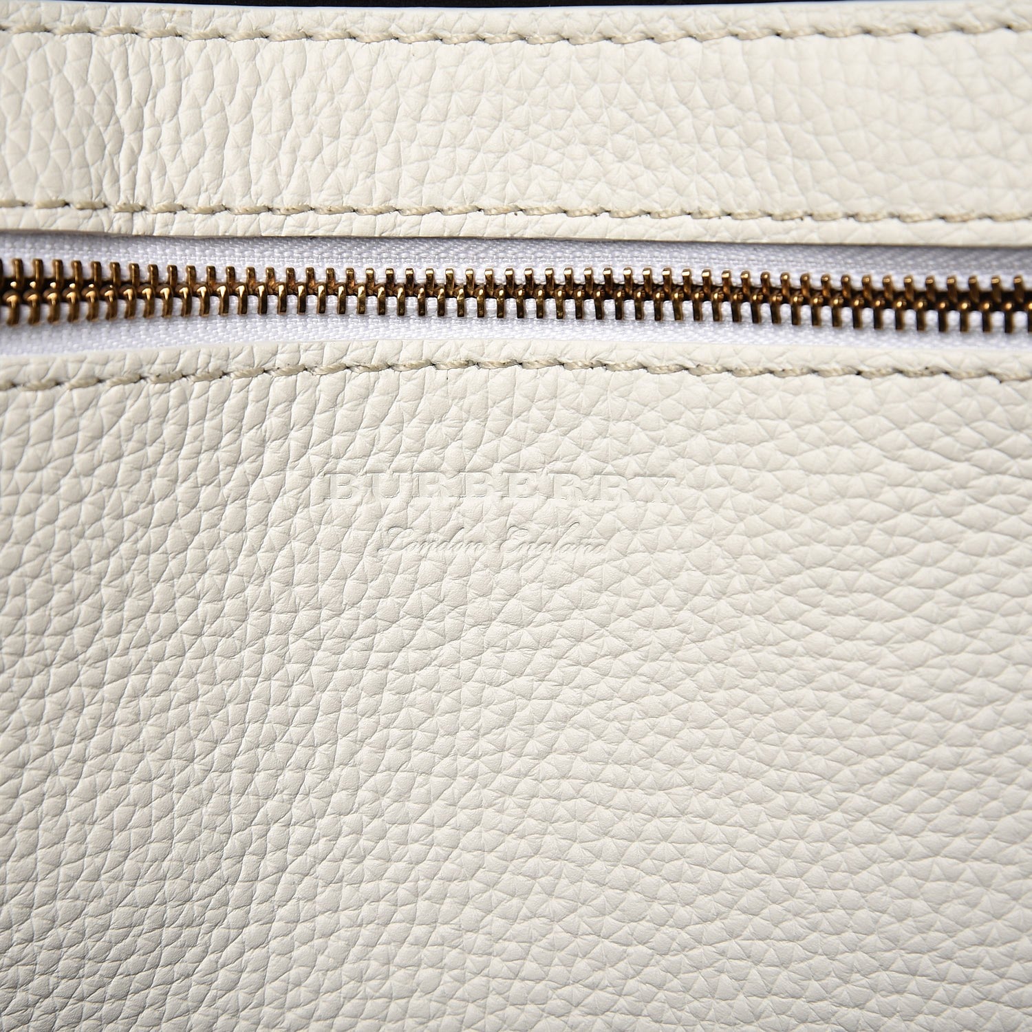 Burberry Grainy Calfskin Remington Tote Chalk White 6 of 7