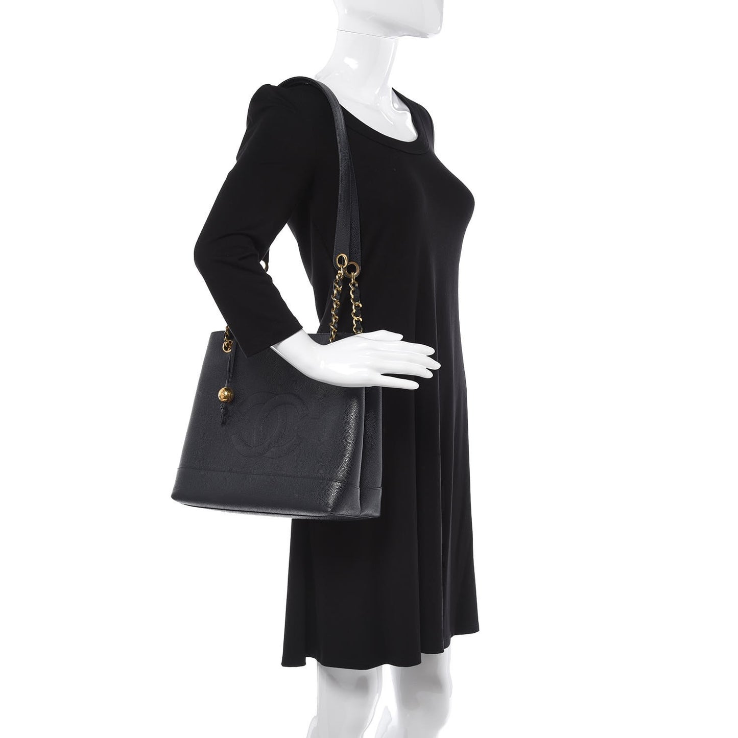 Caviar CC Shoulder Bag Navy Blue