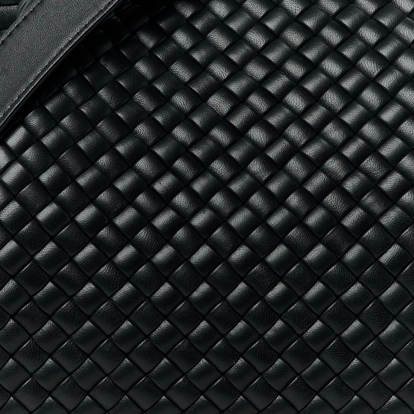 Nappa Intrecciato Medium Padded The Handle Tote Black