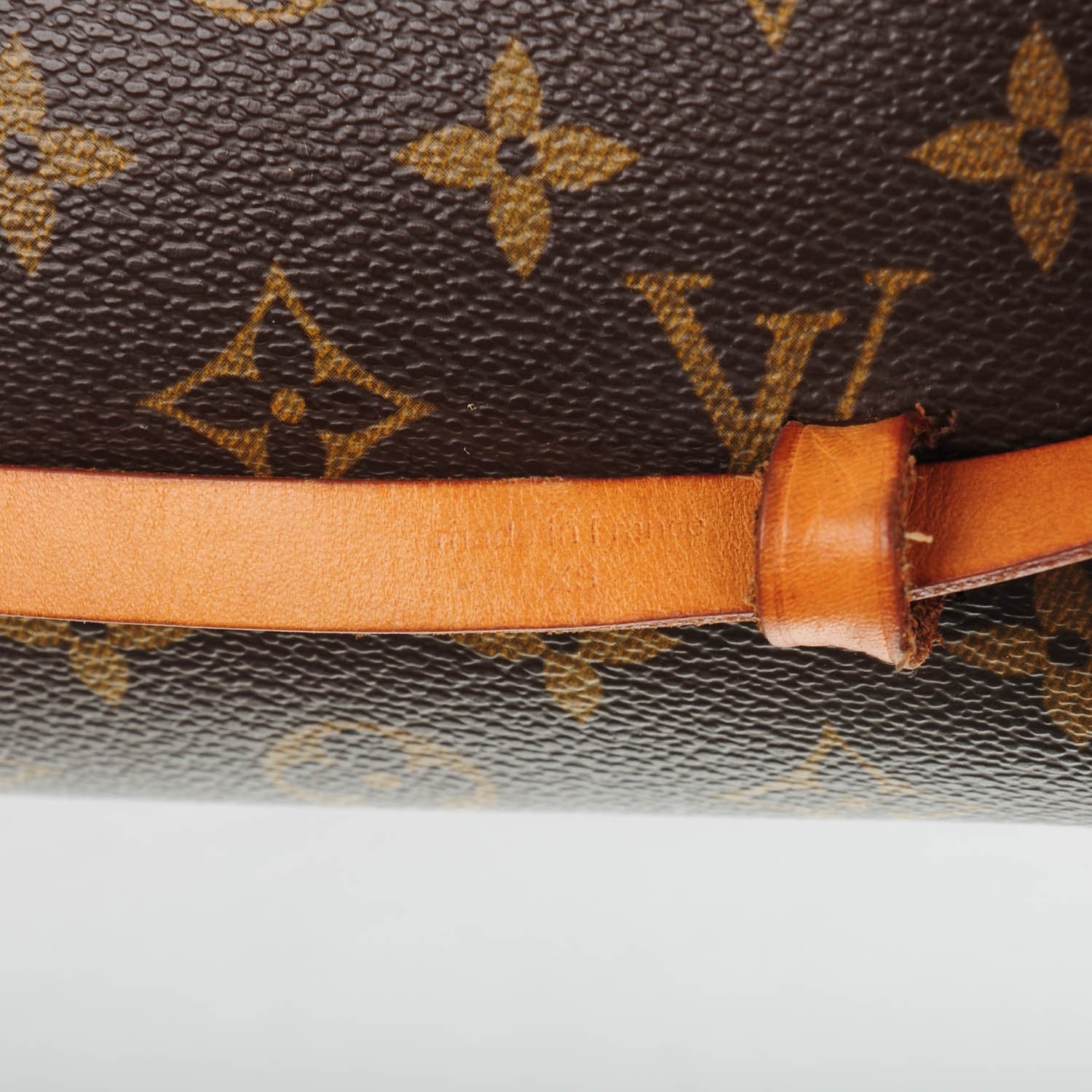 Louis Vuitton Monogram Pochette Florentine XS 7 of 9
