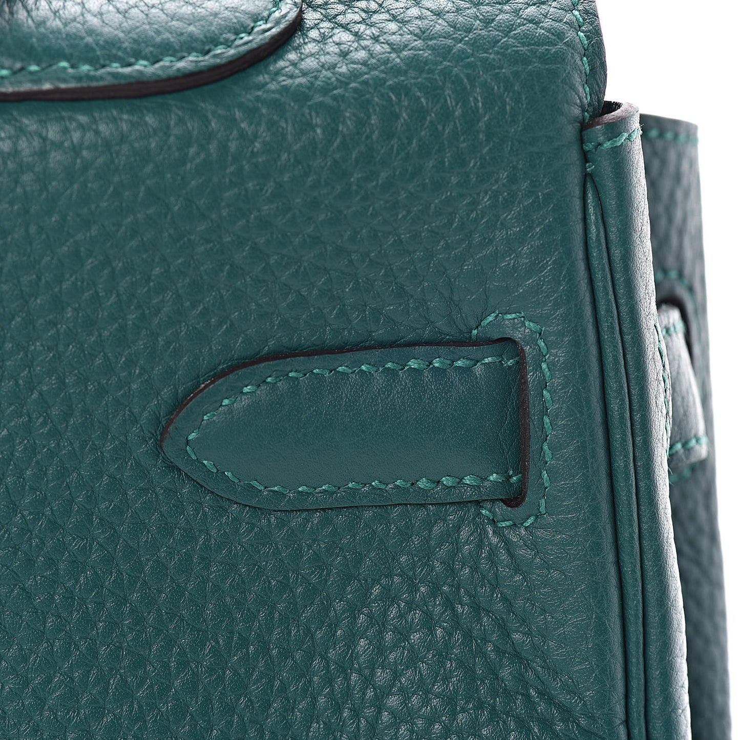 Togo Kelly Retourne 35 Malachite