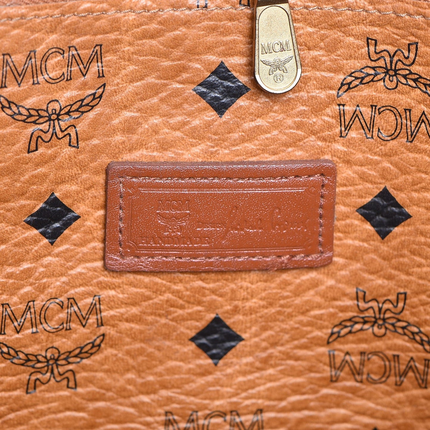 Visetos Shoulder Bag Cognac