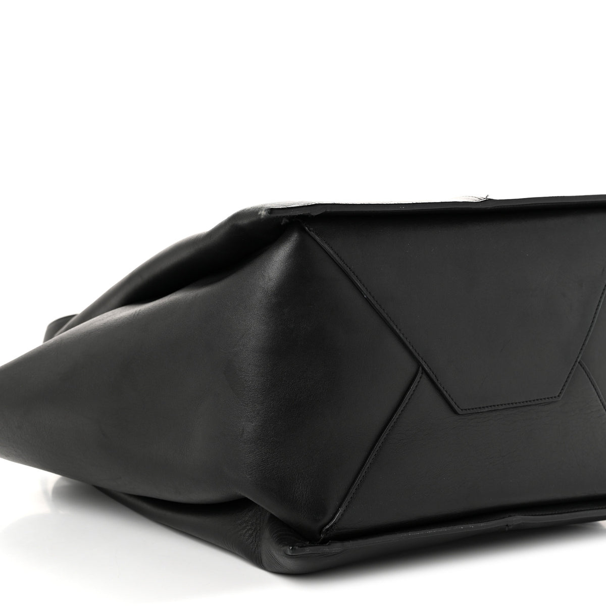 Supple Natural Calfskin Vertical Tri-Fold Bag Black