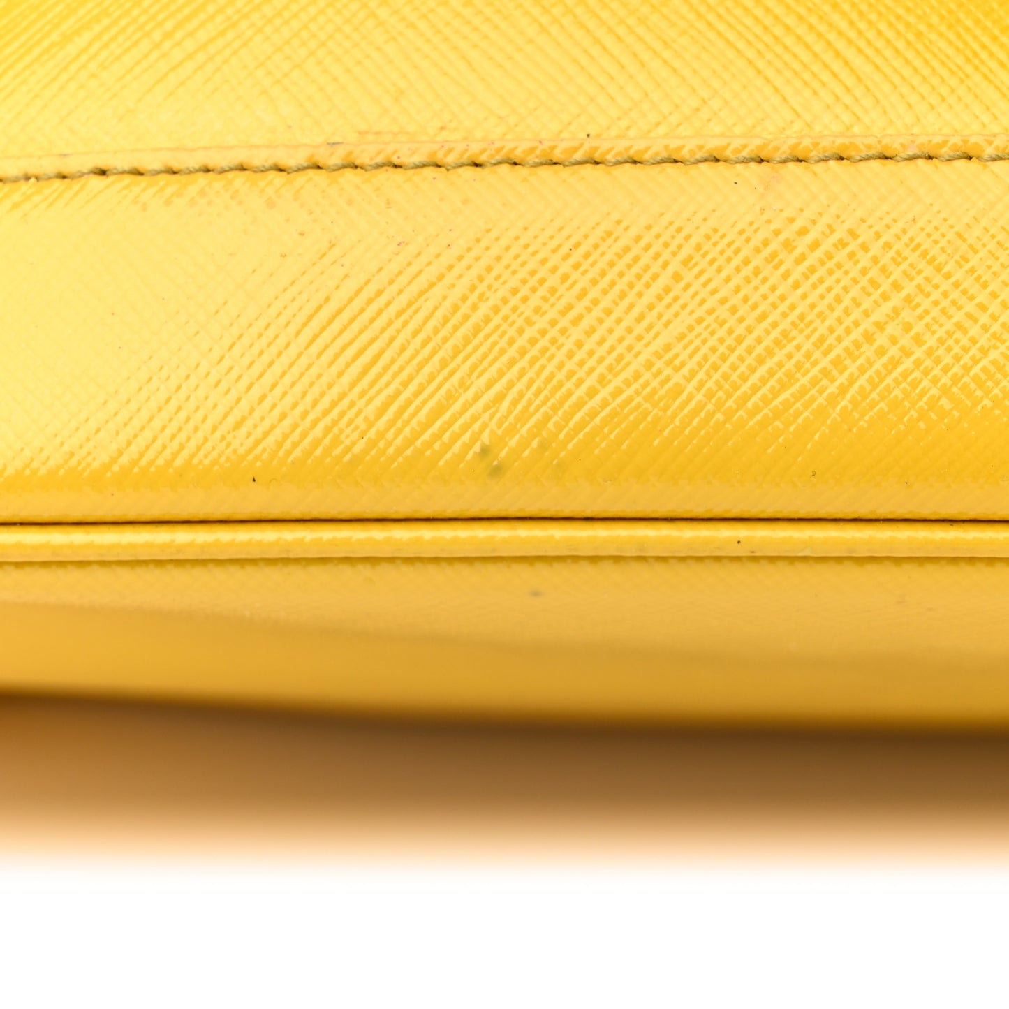 Saffiano Vernice Medium Open Promenade Tote Ananas
