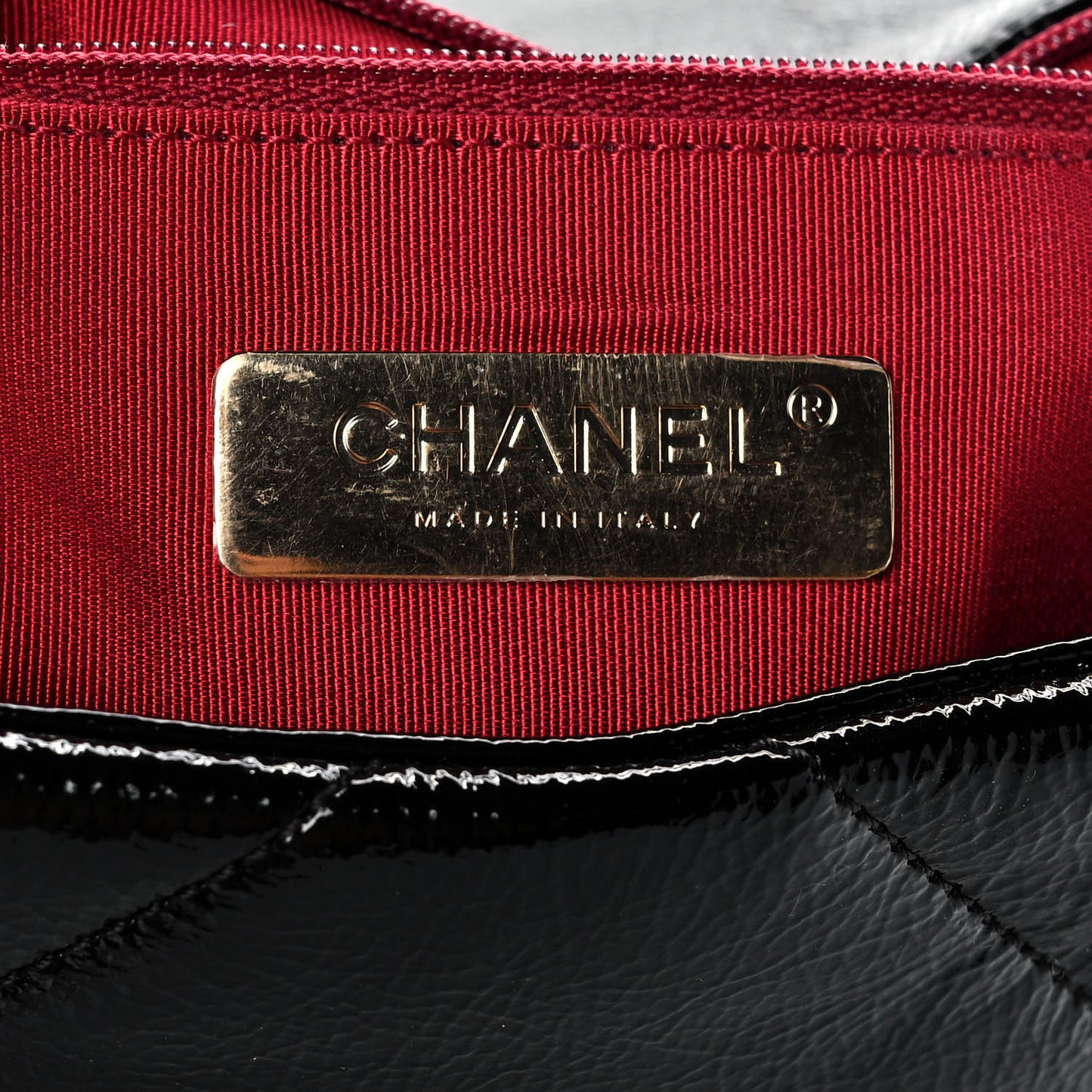 Shiny Crumpled Calfskin Quilted Medium Chanel 19 Flap Black