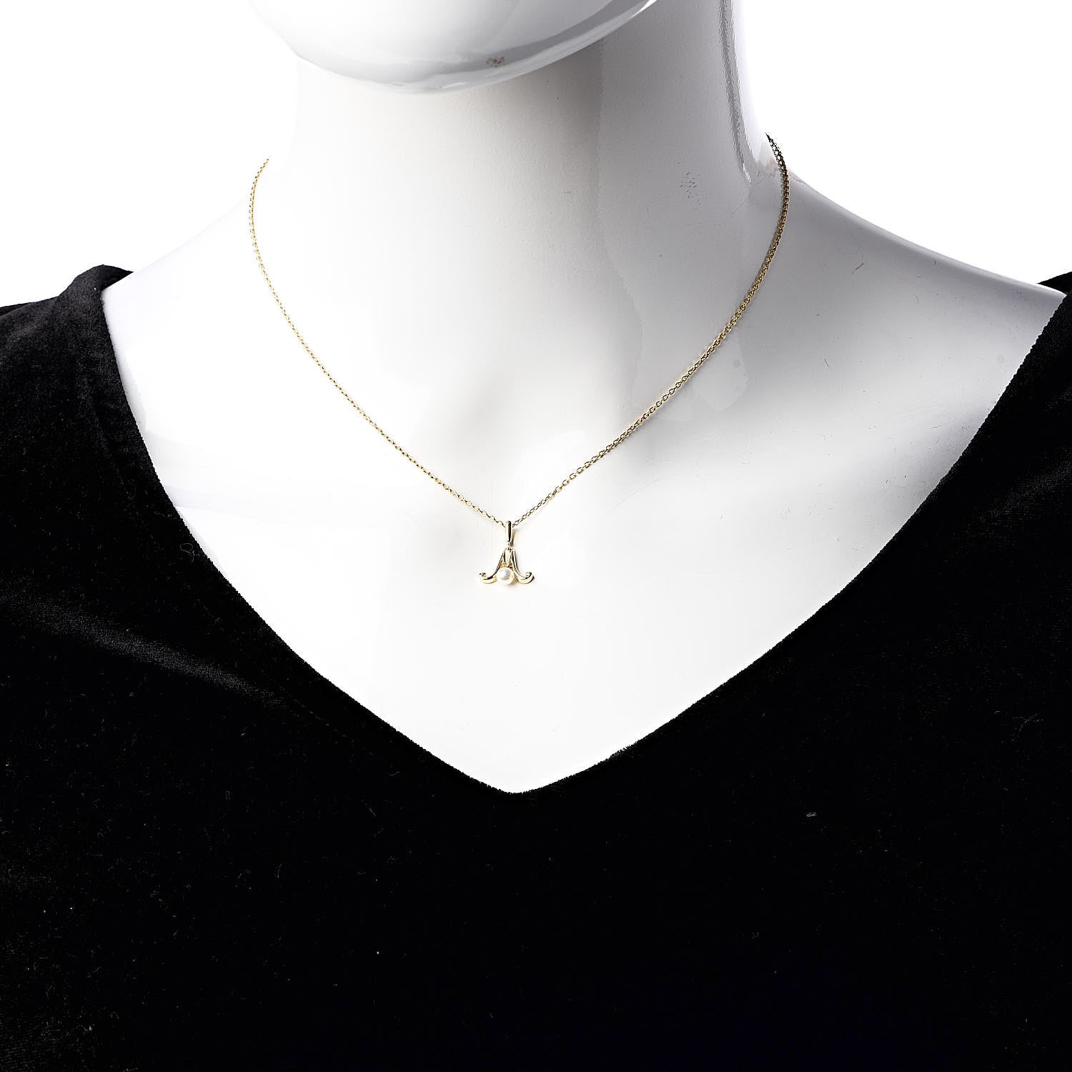 Mikimoto 18K Yellow Gold Akoya Pearl 3.5mm M Pendant Necklace 2 of 5