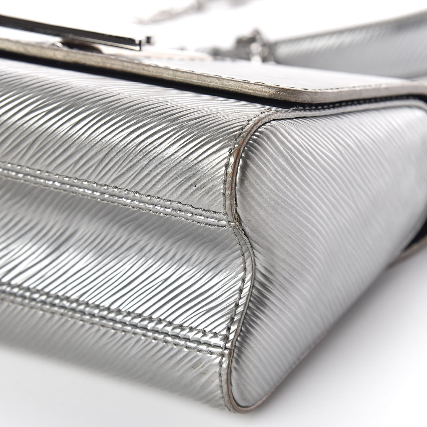 Epi Twist Shoulder Bag PM Argent