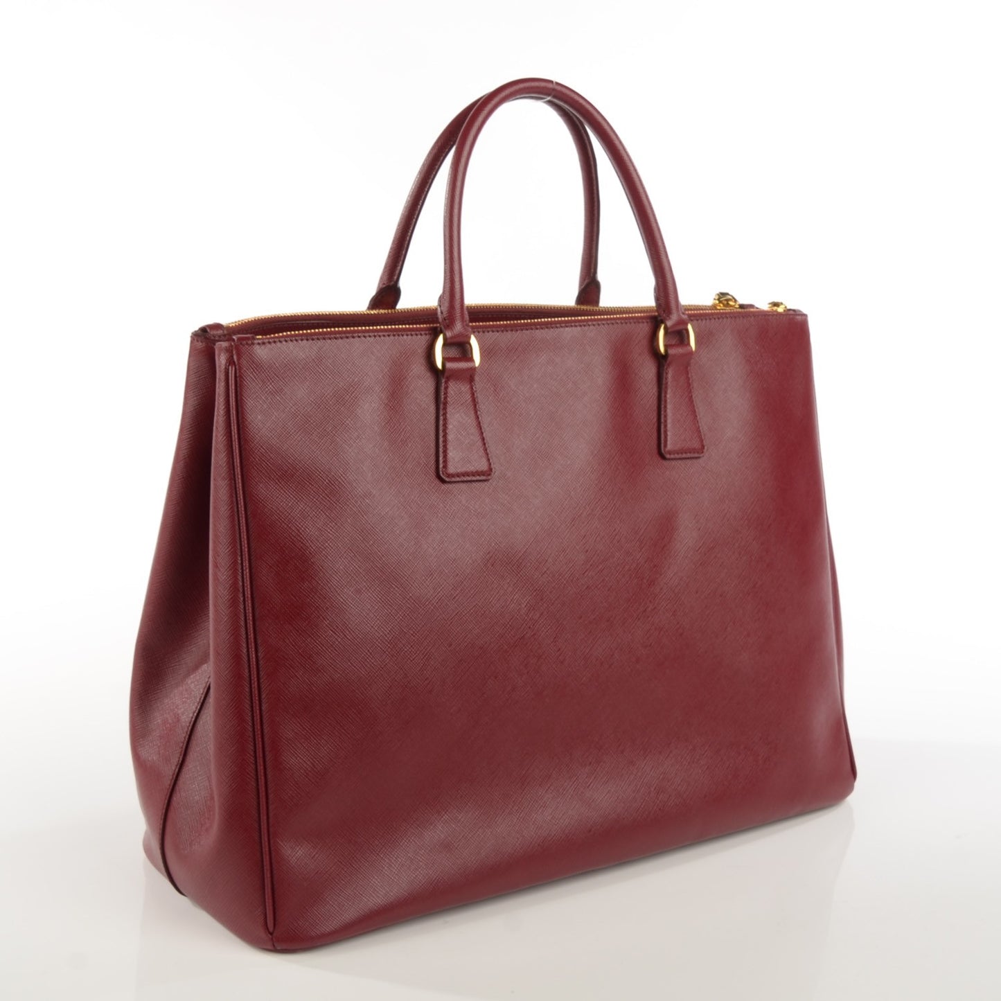 Saffiano Lux Extra Large Galleria Double Zip Tote Cherry