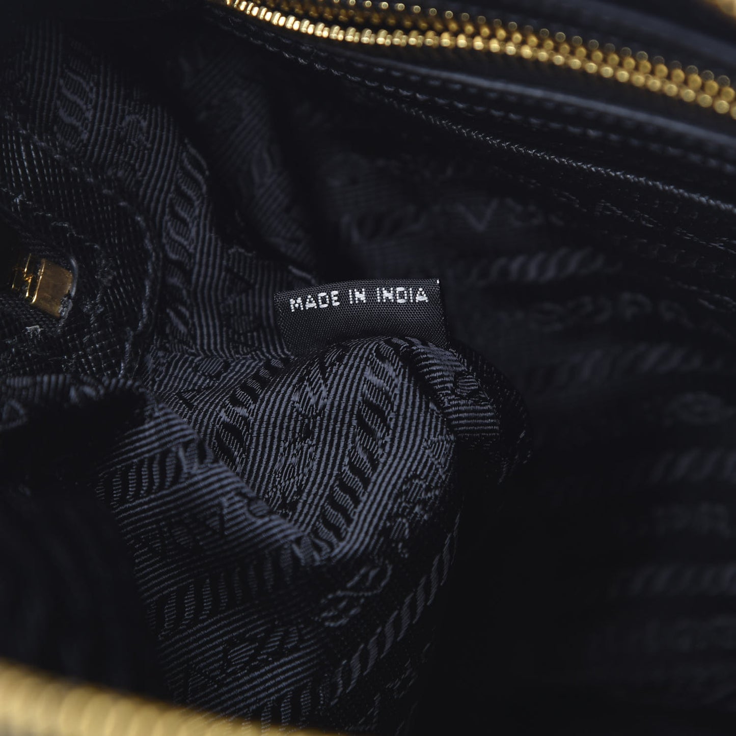 Tessuto Nylon Saffiano Tote Black