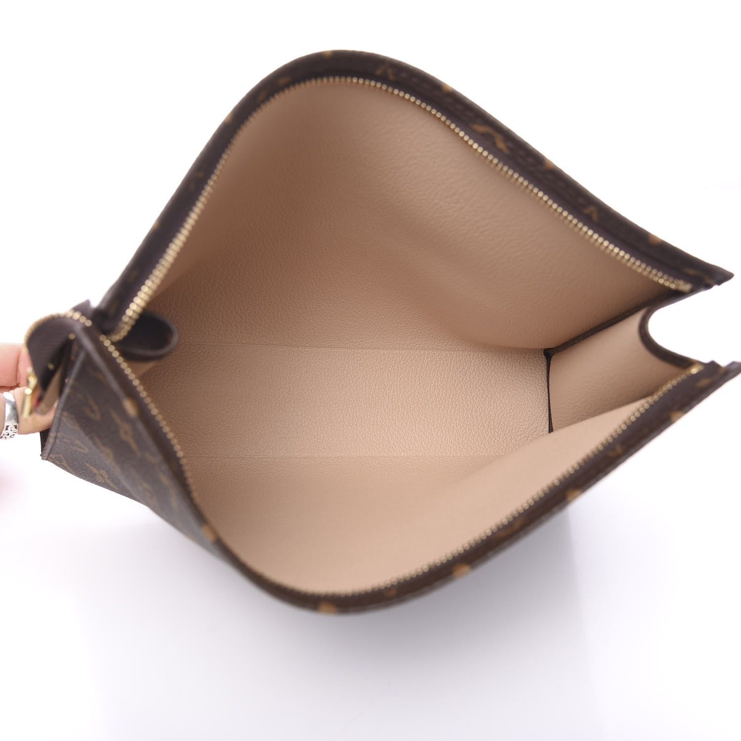 Louis Vuitton Monogram Toiletry Pouch 26 4 of 8