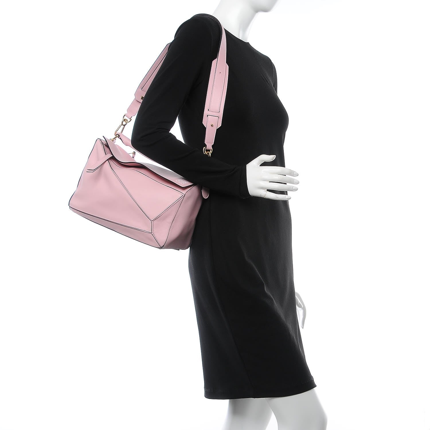 Loewe Calfskin Puzzle Bag Soft Pink 2 of 7