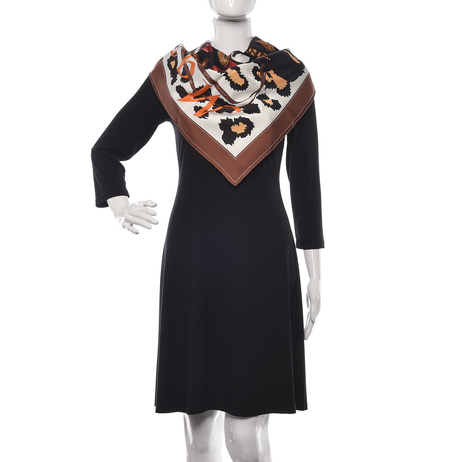 Hermes Silk Monsieur et Madame Scarf 90 Chocolat Ivory Black 2 of 4