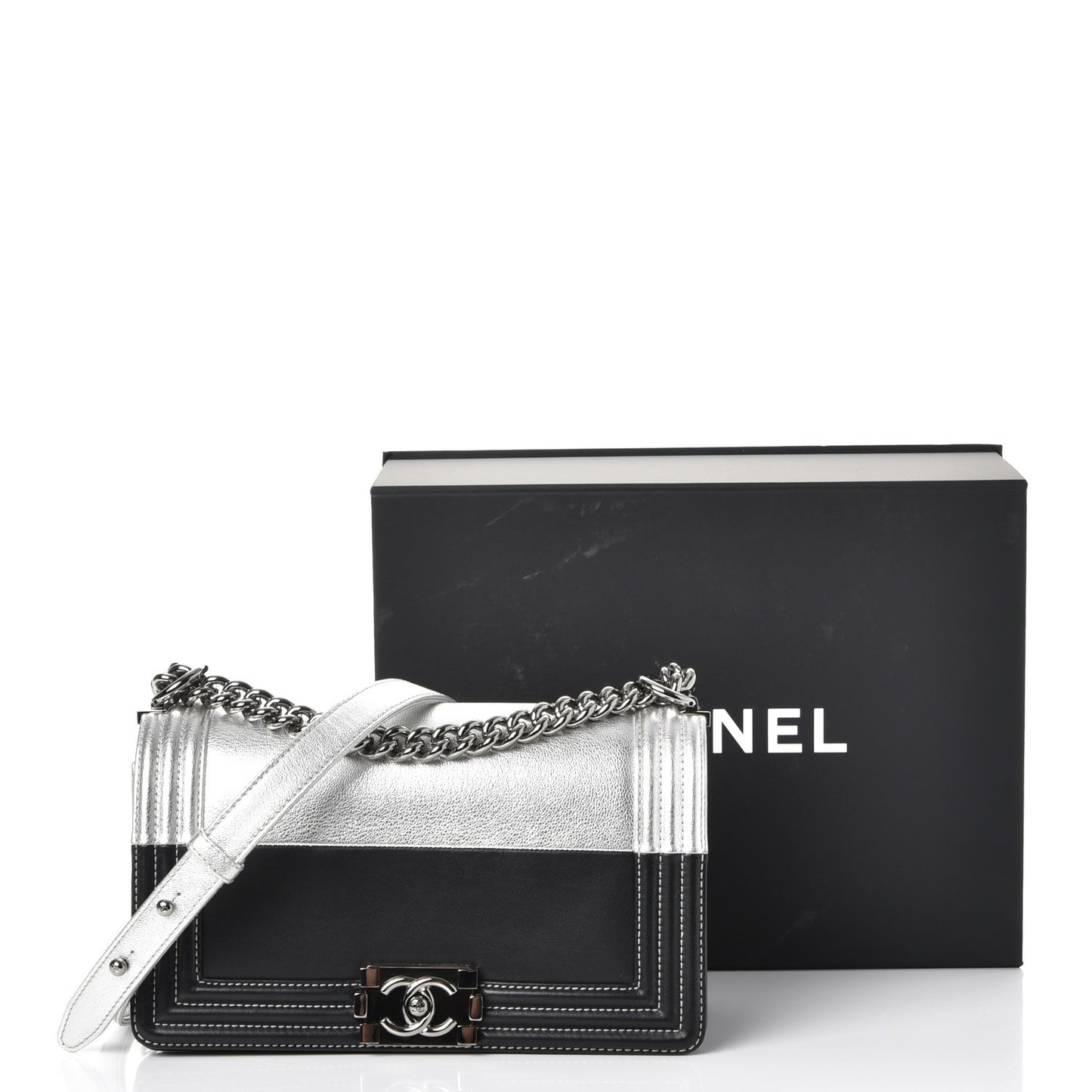 Metallic Goatskin Calfskin Medium Boy Flap Silver Black