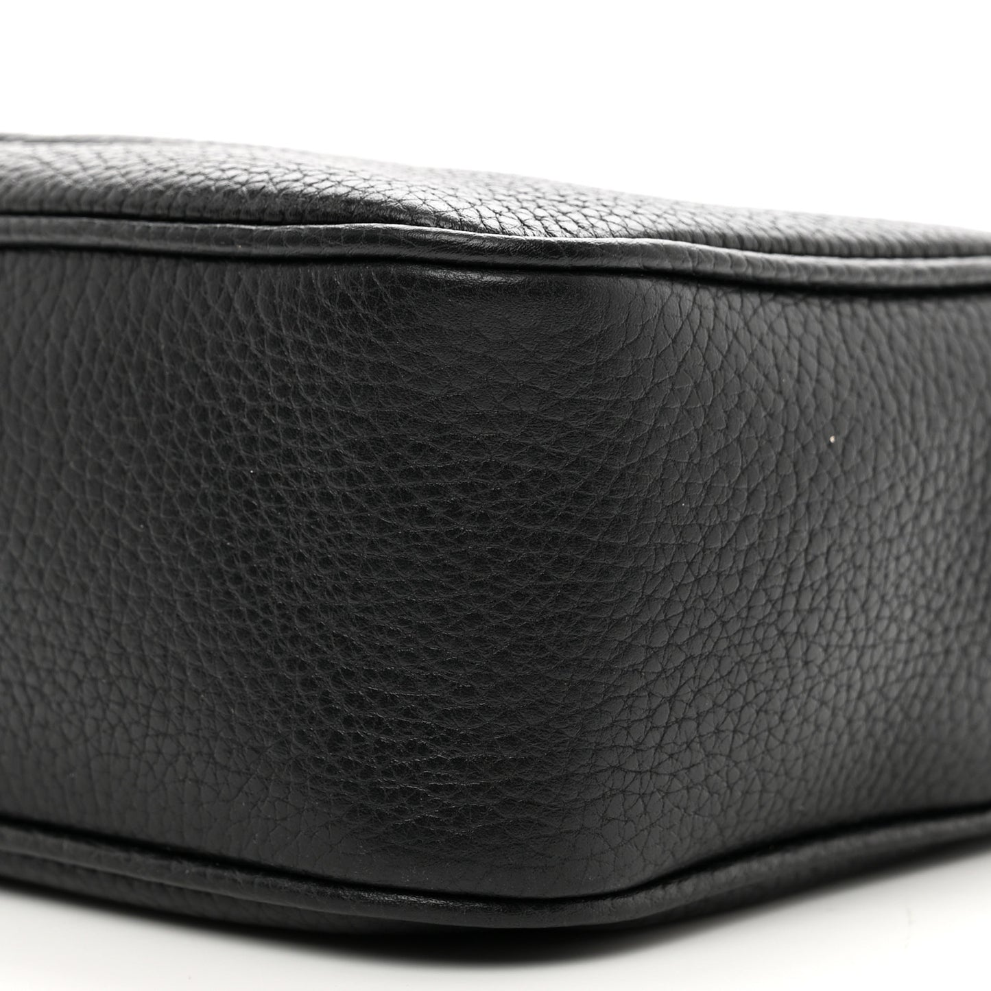 Pebbled Calfskin Small Soho Disco Bag Black