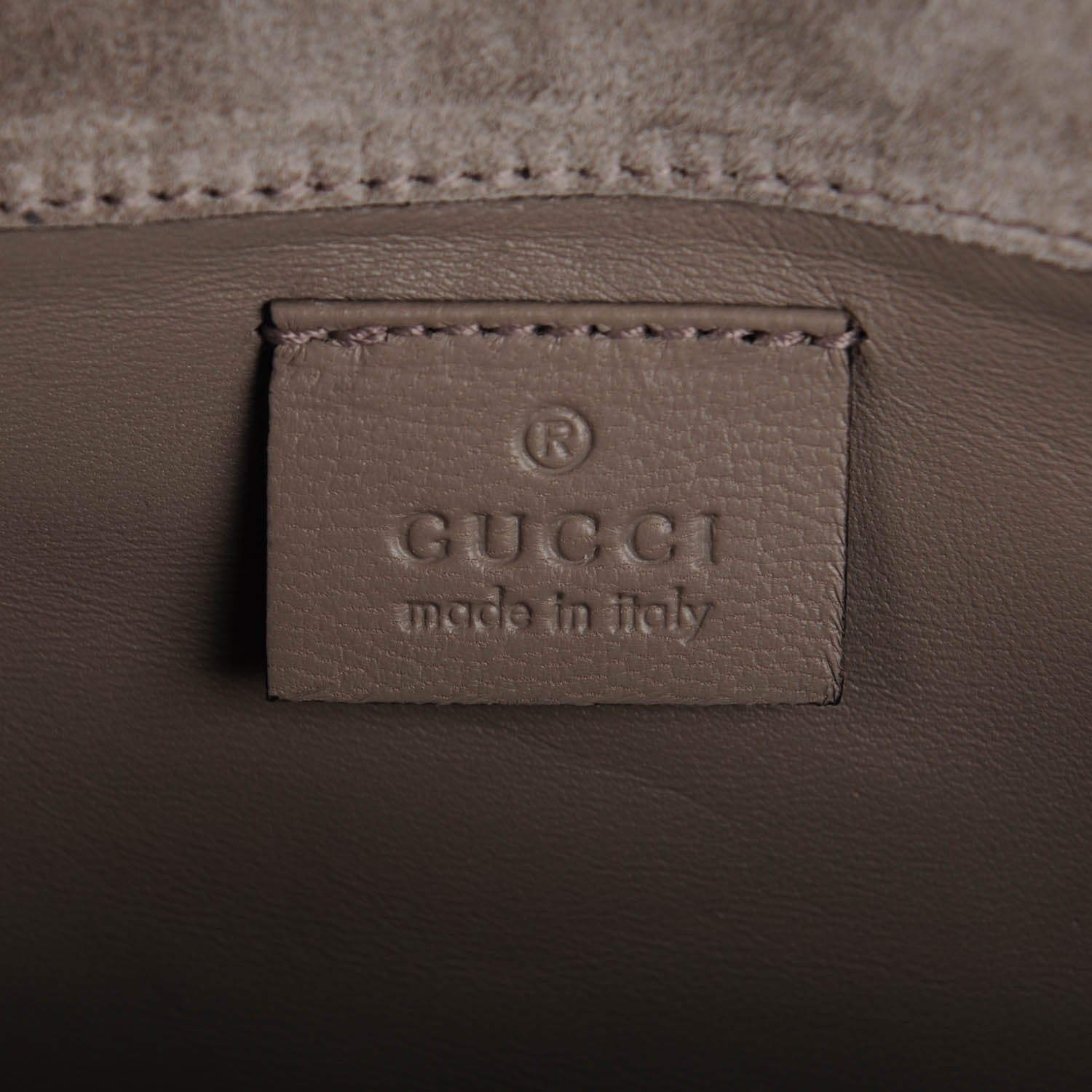 Gucci Patent Microguccissima Small Broadway Clutch Grey 6 of 7