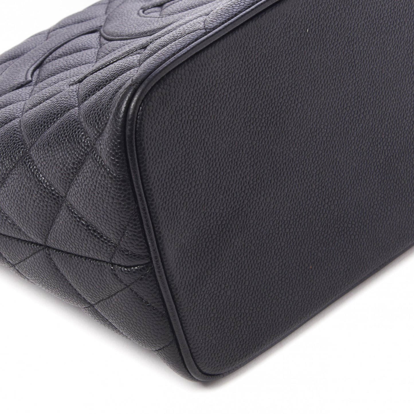 Caviar Quilted Medallion Tote Black