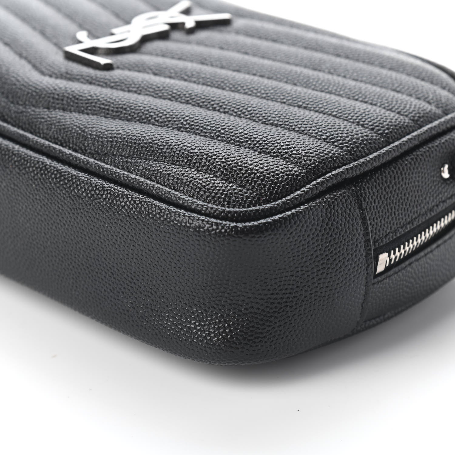 Saint Laurent Grain De Poudre Matelasse Monogram Mini Lou Camera Bag Black 8 of 8