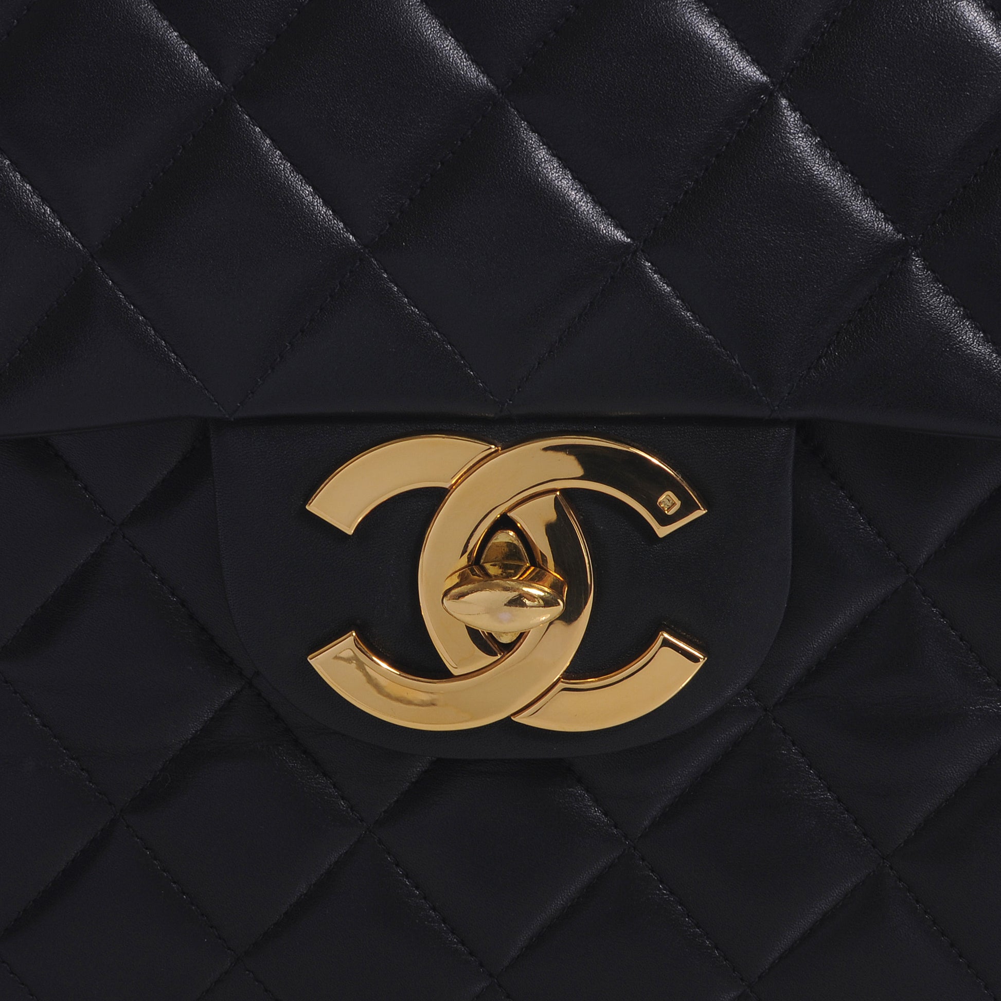 Chanel Lambskin XL Jumbo Flap Black 5 of 7
