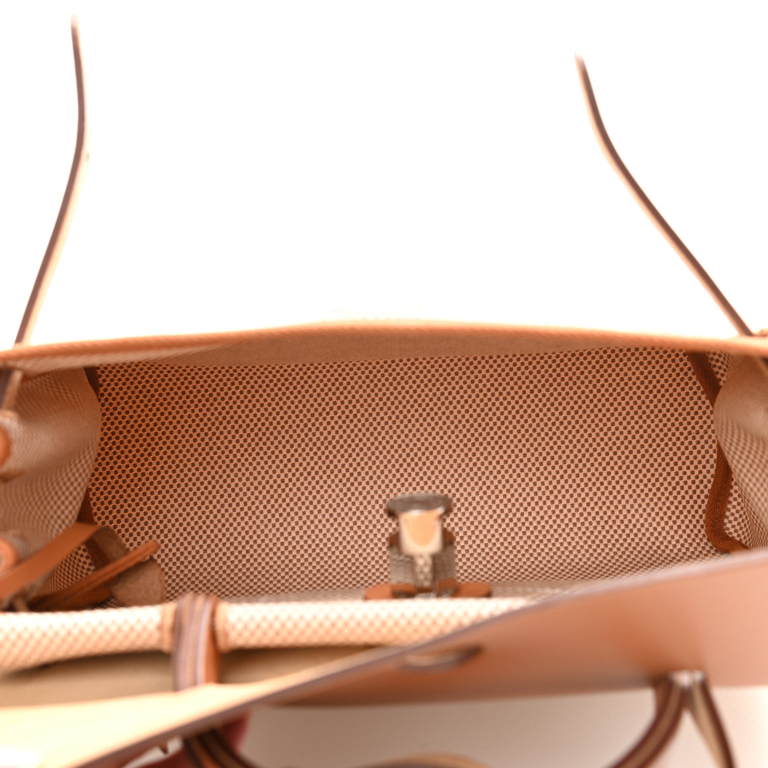 Hermes Vache Hunter Criss Viking Herbag Zip Retourne 31 PM Ecru Beige Naturel 5 of 9