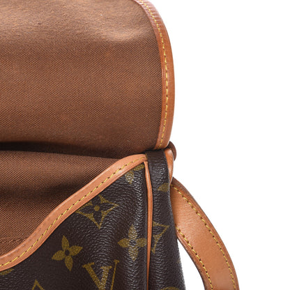 Louis Vuitton Monogram Saumur 30 9 of 13