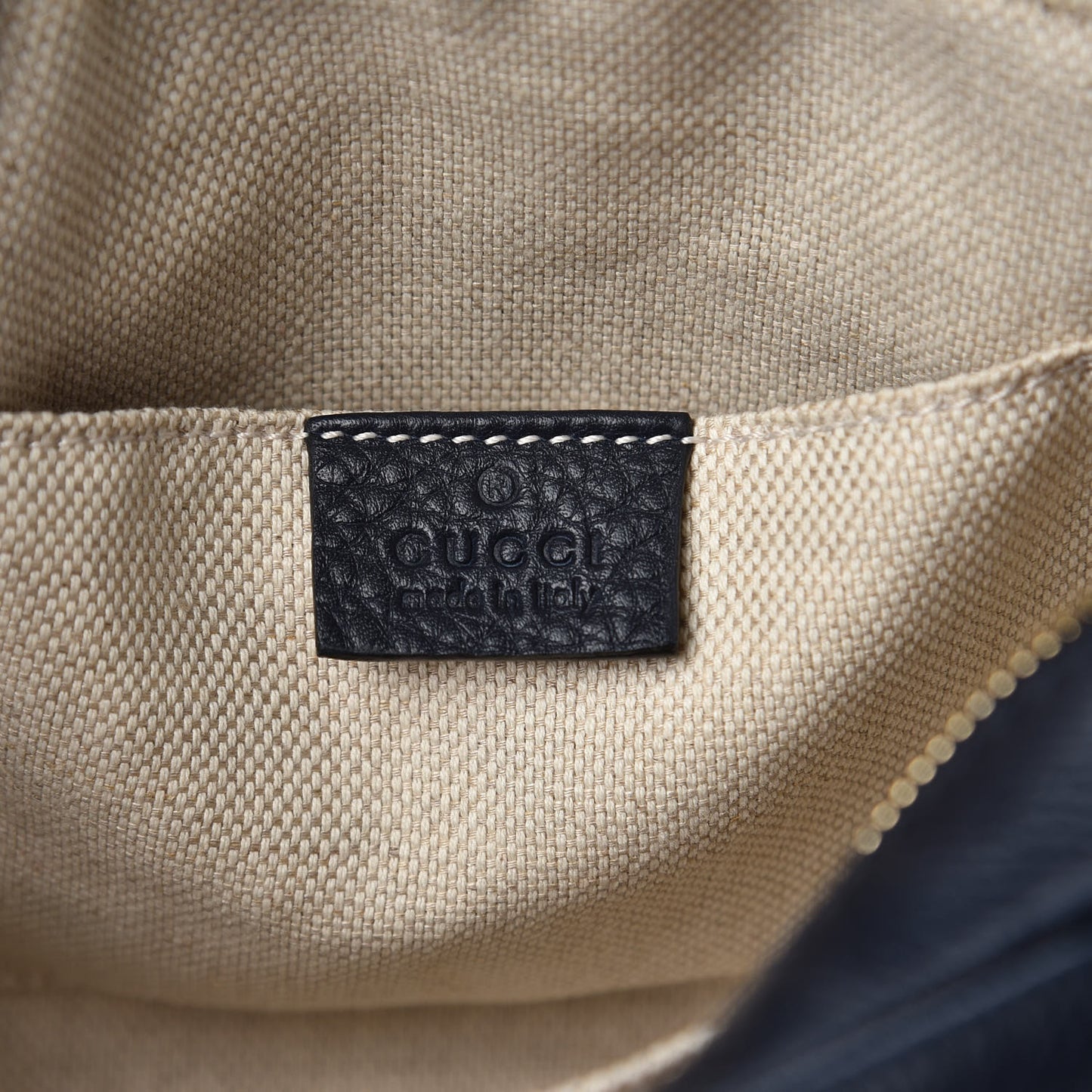Pebbled Calfskin Small Soho Disco Bag Blue