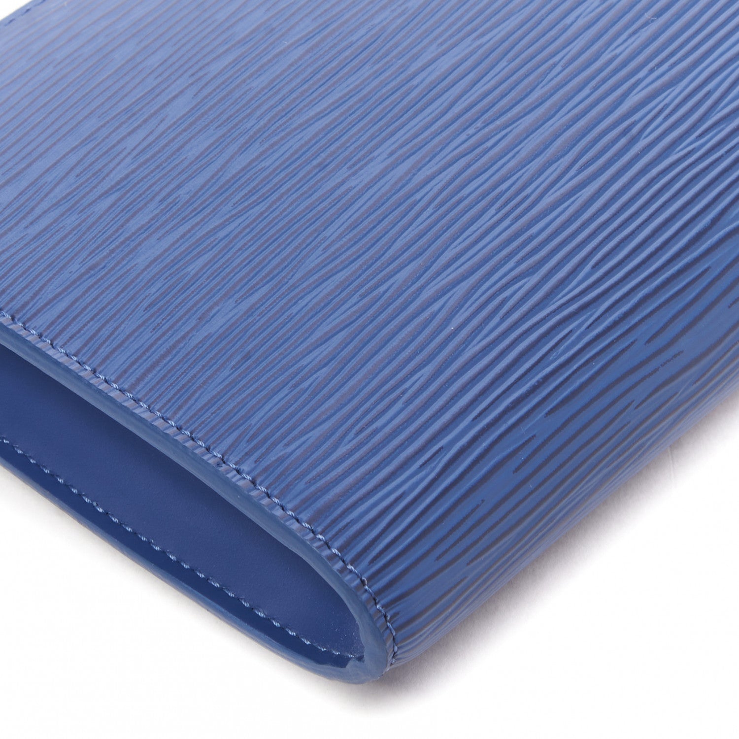 Louis Vuitton Epi Pochette Accessories 24 Myrtille 7 of 8