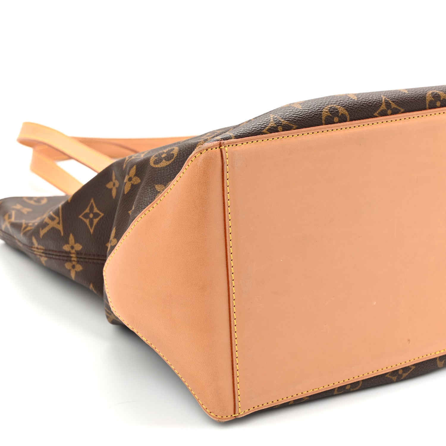 Louis Vuitton Monogram Cabas Mezzo 9 of 11