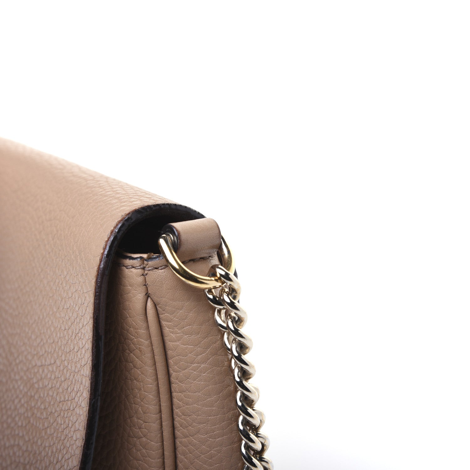 Gucci Pebbled Calfskin Medium Soho Flap Crossbody Camelia 22 of 23