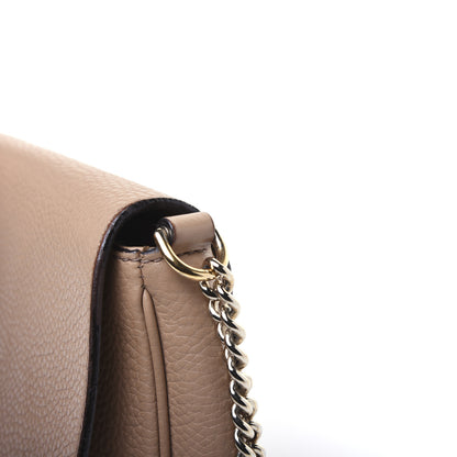 Gucci Pebbled Calfskin Medium Soho Flap Crossbody Camelia 22 of 23