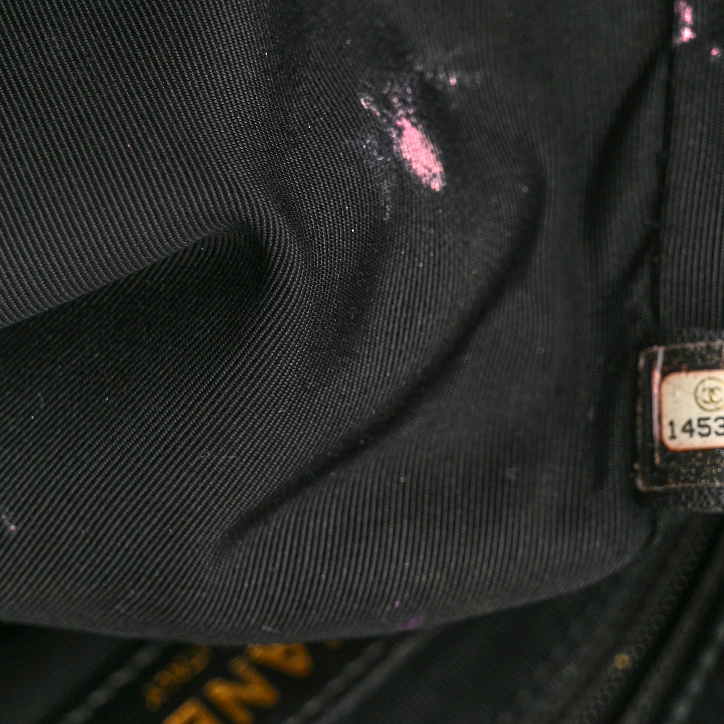 Calfskin Quilted Medium Chain Me Flap Black