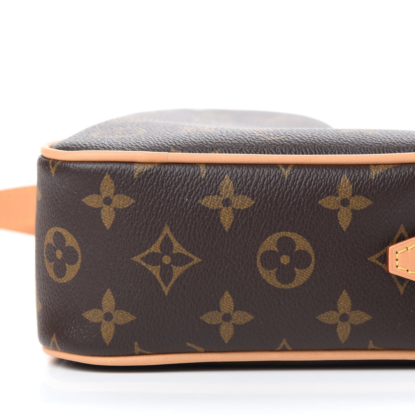 Monogram Game On Coeur