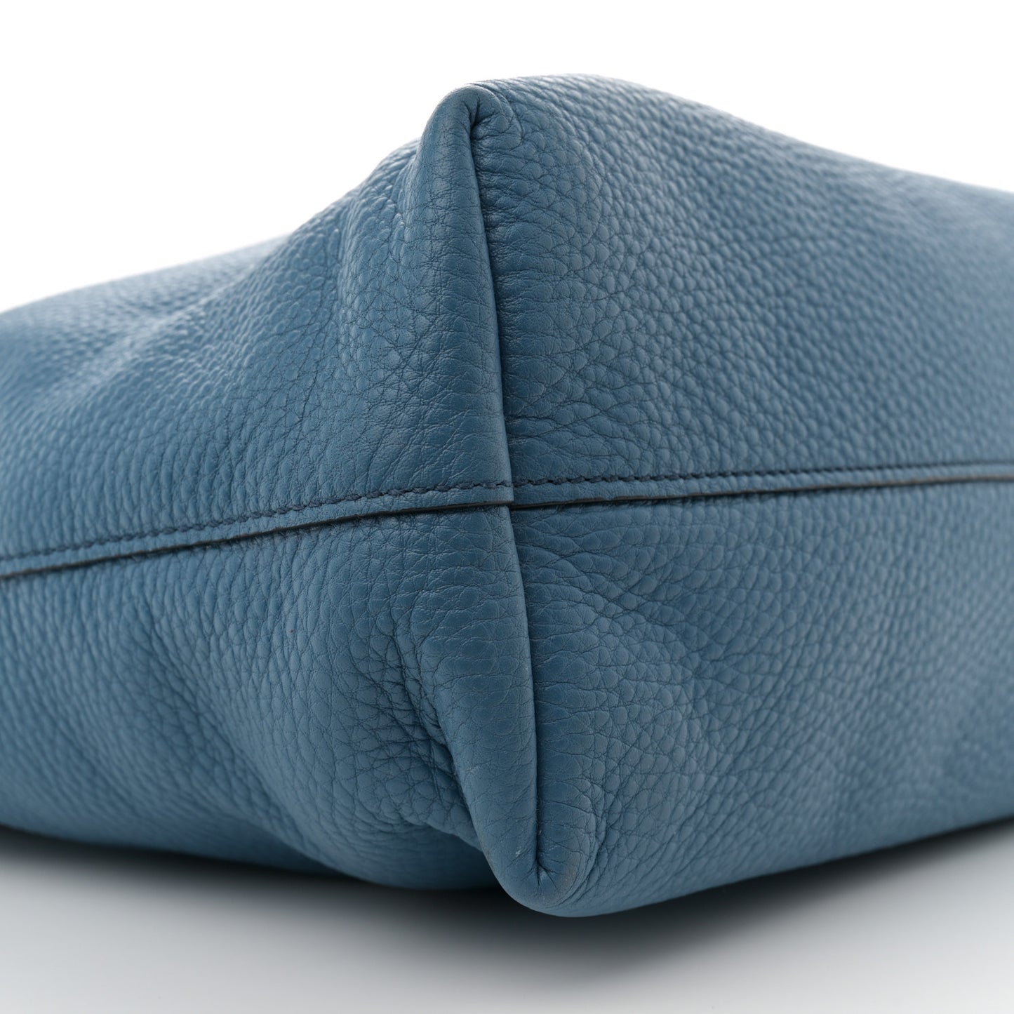 Vitello Daino Shopping Tote Cobalto