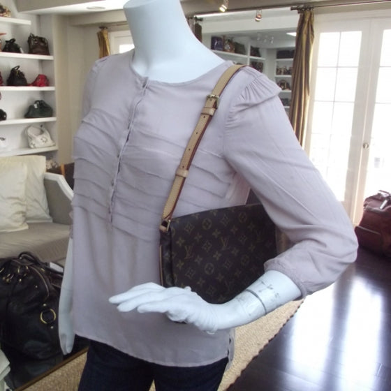 Monogram Musette Tango